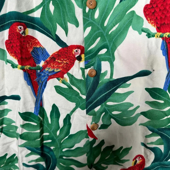 Paradise Found Hawaii Parrot Tropical Print Button Up Large - Picture 3 of 7